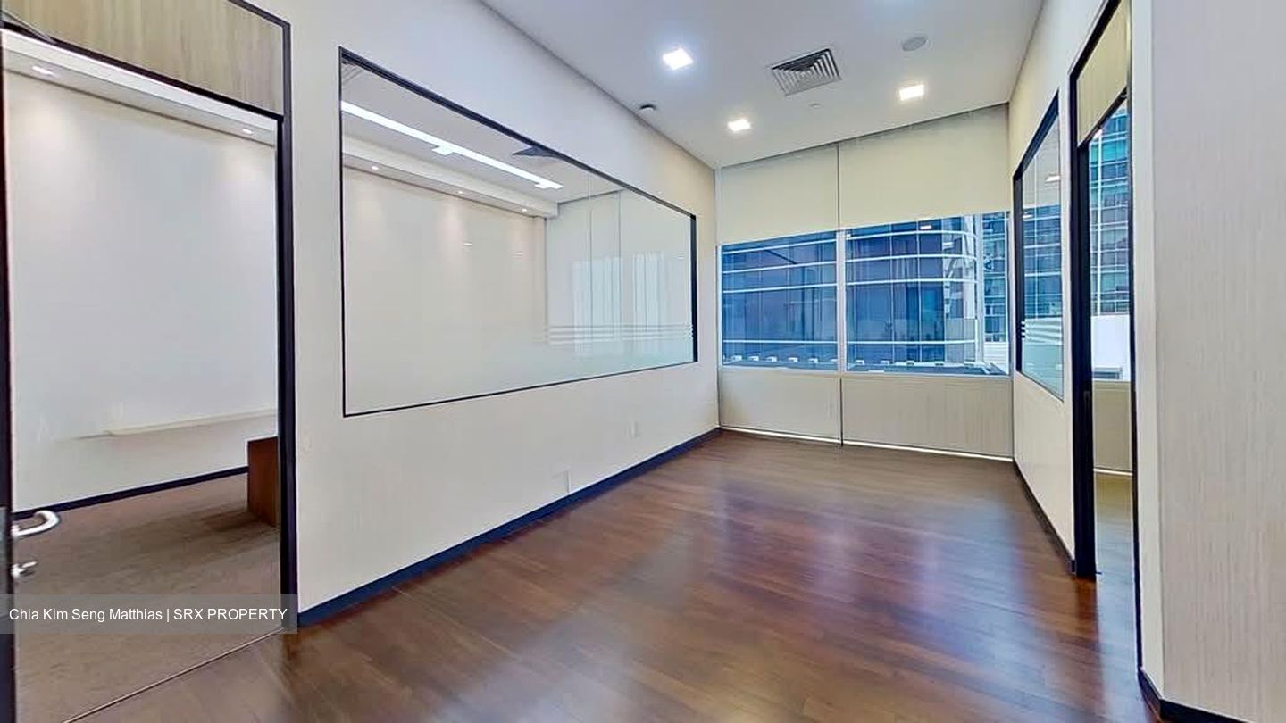 Robinson Square (D1), Office #598119001